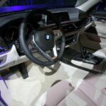 26.10.2015. BMW serii 7. Prezentacja w Kielcach / Robert Felczak / Radio Kielce