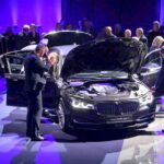 26.10.2015. BMW serii 7. Prezentacja w Kielcach / Robert Felczak / Radio Kielce