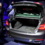 26.10.2015. BMW serii 7. Prezentacja w Kielcach / Robert Felczak / Radio Kielce