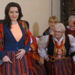 23.10.2015. Ewa Kopacz spotkała się w Kielcach z przedstawicielami kół gospodyń wiejskich z województwa świętokrzyskiego / Bartłomiej Zapała / Radio Kielce