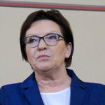 23.10.2015. Ewa Kopacz spotkała się w Kielcach z przedstawicielami kół gospodyń wiejskich z województwa świętokrzyskiego / Bartłomiej Zapała / Radio Kielce