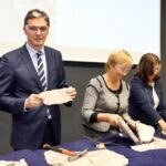 19.10.2015 Podzamcze Chęcińskie. Otwarcie Europejskiego Centrum Edukacji Geologicznej / Wojciech Habdas / Radio Kielce