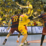 17.10.2015. Mecz 5. kolejki Ligi Mistrzów piłkarzy ręcznych: Vive Tauron Kielce - FC Barcelona / Kamil Król / Radio Kielce