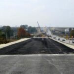 14.10.2015. Minister infrastruktury i rozwoju Maria Wasiak oraz minister spraw zagranicznych Grzegorz Schetyna wizytowali budowę trasy S7 / Robert Felczak / Radio Kielce