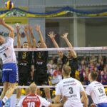 30.10.2015. Inauguracja PlusLigi siatkarzy: Effector Kielce - Skra Bełchatów / Kamil Król / Radio Kielce