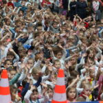 07.10.2015. Akcja "Pierwszaki - zdrowo i bezpiecznie do szkoły" / Kamil Król / Radio Kielce