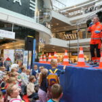 07.10.2015. Akcja "Pierwszaki - zdrowo i bezpiecznie do szkoły" / Kamil Król / Radio Kielce