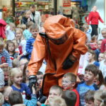 07.10.2015. Akcja "Pierwszaki - zdrowo i bezpiecznie do szkoły" / Kamil Król / Radio Kielce