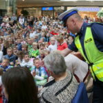 07.10.2015. Akcja "Pierwszaki - zdrowo i bezpiecznie do szkoły" / Kamil Król / Radio Kielce