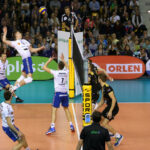 30.10.2015. Inauguracja PlusLigi siatkarzy: Effector Kielce - Skra Bełchatów / Kamil Król / Radio Kielce