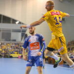 31.10.2015. 11. kolejka PGNiG Superligi piłkarzy ręcznych: Vive Tauron Kielce - Orlen Wisła Płock / Kamil Król / Radio Kielce