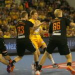 10.10.2015. 4. kolejka Ligi Mistrzów piłkarzy ręcznych Vive Tauron Kielce - IFK Kristianstad / Kamil Król / Radio Kielce