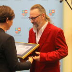 21.10.2015. Zarząd Województwa Świętokrzyskiego nagrodził regionalnych twórców / Kamil Król / Radio Kielce