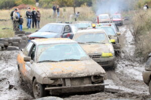 26.10.2015. VIII Wrak Race Kielce / Kamil Król / Radio Kielce