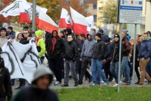11.10.2015 Kielce. Marsz przeciwko Islamowi. / Stanisław Blinstrub / Radio Kielce