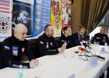 21.10.2015 Kielce. World Expedition 2015 / Stanisław Blinstrub / Radio Kielce