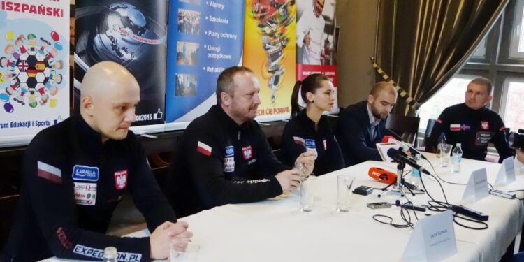 21.10.2015 Kielce. World Expedition 2015 / Stanisław Blinstrub / Radio Kielce