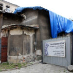 10.7.2015 Kielce. Dom modlitwy Herszla Zagajskiego w Kielcach. Rozpoczęły się prace konserwatorskie przy polichromiach które mają być przeniesione do budowanego na Pakoszu nowego domu modlitwy. / Wojciech Habdas / Radio Kielce