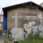 10.7.2015 Kielce. Dom modlitwy Herszla Zagajskiego w Kielcach. Rozpoczęły się prace konserwatorskie przy polichromiach które mają być przeniesione do budowanego na Pakoszu nowego domu modlitwy. / Wojciech Habdas / Radio Kielce