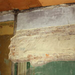 10.7.2015 Kielce. Dom modlitwy Herszla Zagajskiego w Kielcach. Rozpoczęły się prace konserwatorskie przy polichromiach które mają być przeniesione do budowanego na Pakoszu nowego domu modlitwy. / Wojciech Habdas / Radio Kielce