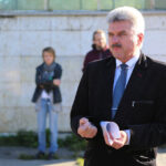 1.10.2015 Kielce. Dworzec PKS. Happening, Marek Wołoch / Wojciech Habdas / Radio Kielce