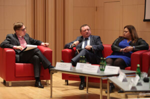 20.10.2015 Kielce. Debata III Sektor - Biznes - Samorząd. Współpraca dla rozwoju regionu. / Wojciech Habdas / Radio Kielce