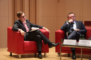 20.10.2015 Kielce. Debata III Sektor - Biznes - Samorząd. Współpraca dla rozwoju regionu. / Wojciech Habdas / Radio Kielce