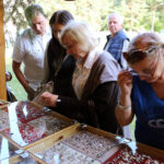 4.10.2015 Kielce. Msza święta w kieleckiej katedrze rozpoczęła tegoroczne święto myśliwych „Hubertusa”. Później imprezy odbywały się na Stadionie Leśnym. / Wojciech Habdas / Radio Kielce