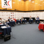 22.10.2015 Kielce. Przedwyborcza debata dotycząca edukacji i rynku pracy dla młodych ludzi. / Wojciech Habdas / Radio Kielce