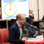 22.10.2015 Kielce. Przedwyborcza debata dotycząca edukacji i rynku pracy dla młodych ludzi. Debatę poprowadził Bartłomiej Zapała, dziennikarz Radia Kielce. / Wojciech Habdas / Radio Kielce