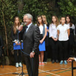 9.10.2015 Kielce. Uroczystości upamiętniające rotmistrza Witolda Pileckiego w Zespole Szkół Informatycznych im. Generała Józefa Hauke-Bosaka w Kielcach. / Wojciech Habdas / Radio Kielce