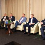 9.10.2015 Kielce. Panele dyskusyjne. Turystyczne szanse regionu oraz Inwestowanie w Świętokrzyskie / Radio Kielce