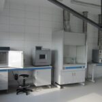 19.10.2015 Starachowice. Nowoczesne laboratorium Odnawialnych Źródeł Energii / Robert Felczak / Radio Kielce