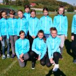 09.10.2015 Nowiny. Mistrzostwa województwa świętokrzyskiego w sztafetowych biegach przełajowych / Maciej Makuła / Radio Kielce