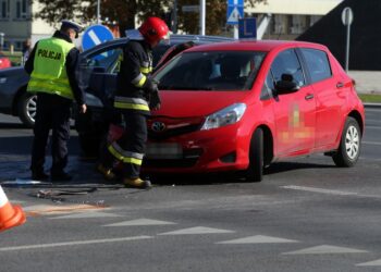 09.10.2015 Kielce. Wypadek na skrzyżowaniu Pocieszki i Warszawskiej / Stanisław Blinstrub / Radio Kielce