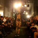 Pokaz mody w Centrum Kompetencji i Kreatywności Fashion Design w KPT (2 listopada 2015 r) / Piotr Michalski / Radio Kielce