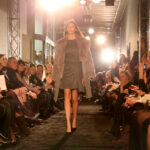Pokaz mody w Centrum Kompetencji i Kreatywności Fashion Design w KPT (2 listopada 2015 r) / Piotr Michalski / Radio Kielce