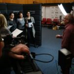 Krzysztof Cugowski i Dziennikarze Radia Kielce nagrywają pastorałkę (26 listopada 2015 r.) / Piotr Michalski / Radio Kielce