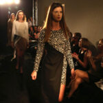 Pokaz mody w Centrum Kompetencji i Kreatywności Fashion Design w KPT (2 listopada 2015 r) / Piotr Michalski / Radio Kielce