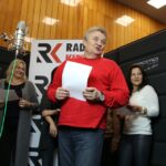 Krzysztof Cugowski i Dziennikarze Radia Kielce nagrywają pastorałkę (26 listopada 2015 r.) / Piotr Michalski / Radio Kielce