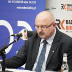 27.11.2015 Radio Kielce. Debata o odnawialnych źródłach energii. Marek Kaczmarek / Stanisław Blinstrub / Radio Kielce