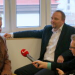 26.11.2015. Twórcy "Przedwiośnia" z wizytą w Suchedniowie / Karol Żak / Radio Kielce