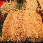 28.11.2015. 57. Ogólnopolska Giełda Minerałów, Skamieniałości i Wyrobów Jubilerskich w Kielcach / Kamil Król / Radio Kielce