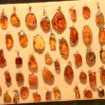 28.11.2015. 57. Ogólnopolska Giełda Minerałów, Skamieniałości i Wyrobów Jubilerskich w Kielcach / Kamil Król / Radio Kielce