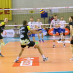 07.11.2015. 2. kolejka PlusLigi siatkarzy: Effector Kielce - Lotos Trefl Gdańsk / Kamil Król / Radio Kielce