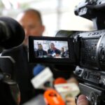 Konferencja pod kieleckim Ratuszem. Małgorzata Marenin, Marcin Chłodnicki, Krzysztof Adamczyk / Stanisław Blinstrub / Radio Kielce