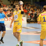 15.11.2015. 7. kolejka Ligi Mistrzów: KIF Kolding - Vive Tauron Kielce / Kamil Król / Radio Kielce