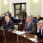 19.11.2015 Kielce. Radni przegłosowali przed chwilą podwyżkę podatków. Ale w wersji znacznie okrojonej. / Wojciech Habdas / Radio Kielce