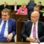 19.11.2015 Kielce. Radni przegłosowali przed chwilą podwyżkę podatków. Ale w wersji znacznie okrojonej. / Wojciech Habdas / Radio Kielce