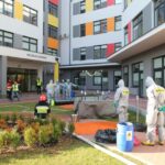 04.11.2015. Ćwiczenia służb ratowniczych w Świętokrzyskim Centrum Pediatrii / Wojciech Habdas / Radio Kielce